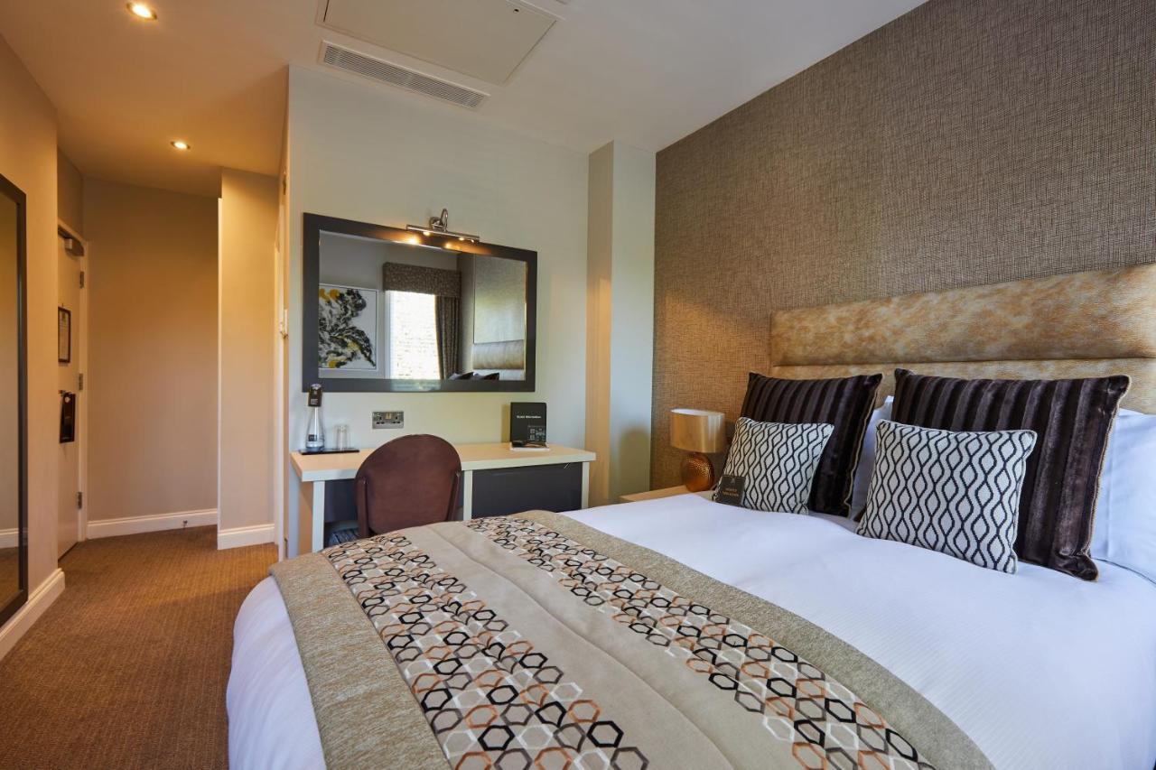Worldhotels Distinctive Woughton House Hotel Мілтон-Кінз Екстер'єр фото