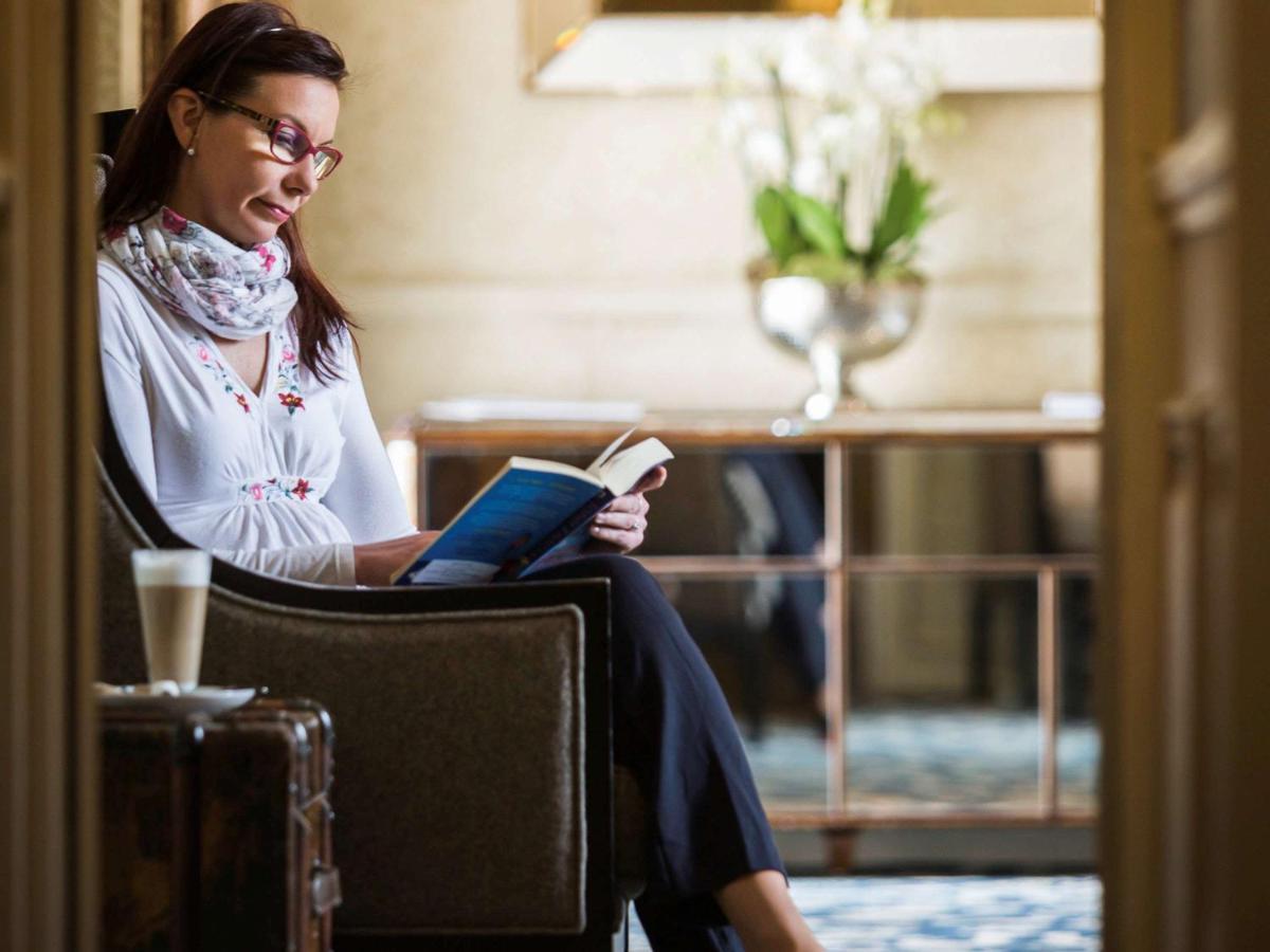 Worldhotels Distinctive Woughton House Hotel Мілтон-Кінз Екстер'єр фото