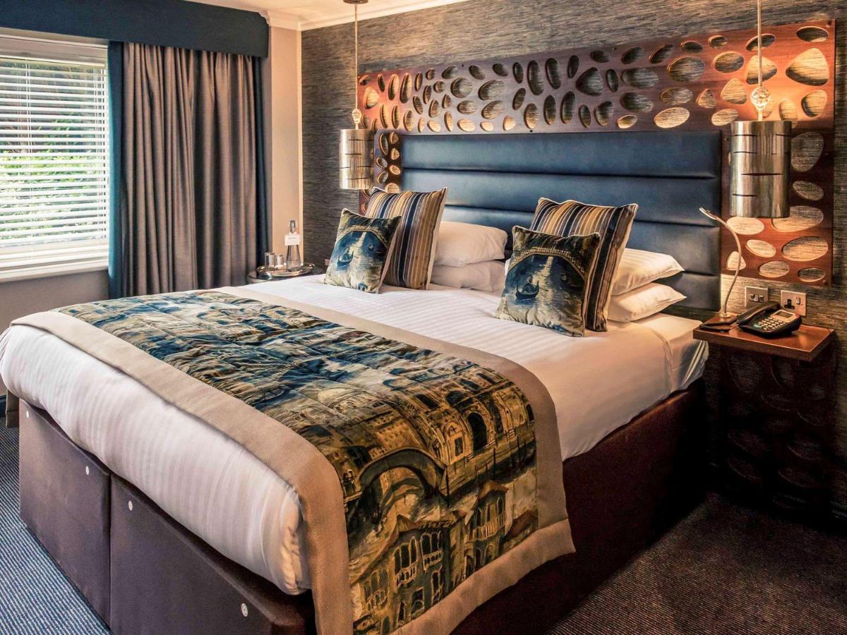 Worldhotels Distinctive Woughton House Hotel Мілтон-Кінз Екстер'єр фото